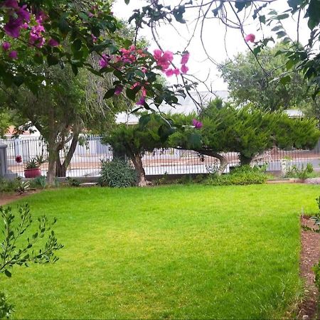 Royal Karoo Cottage Unit 1 Beaufort Wes Buitenkant foto