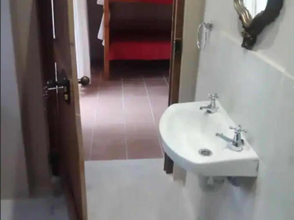Royal Karoo Cottage Unit 1 Beaufort Wes Buitenkant foto